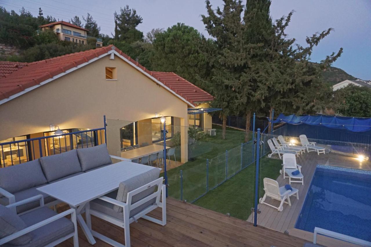 Ohn-Bar Guesthouse Amirim Exterior photo